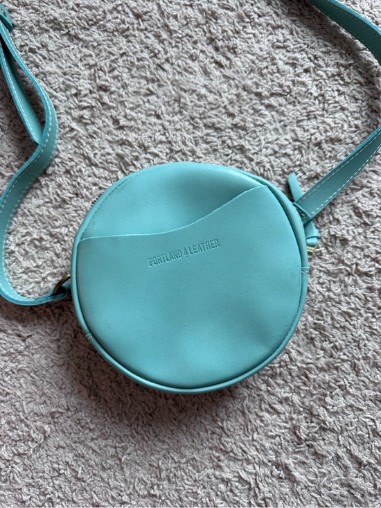 portland leather goods Handbags - Portland Leather Mint Round Crossbody Purse